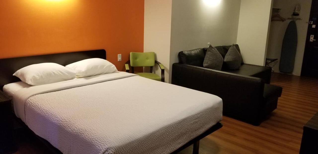 Joys Inn Innisfail, Ab Zewnętrze zdjęcie
