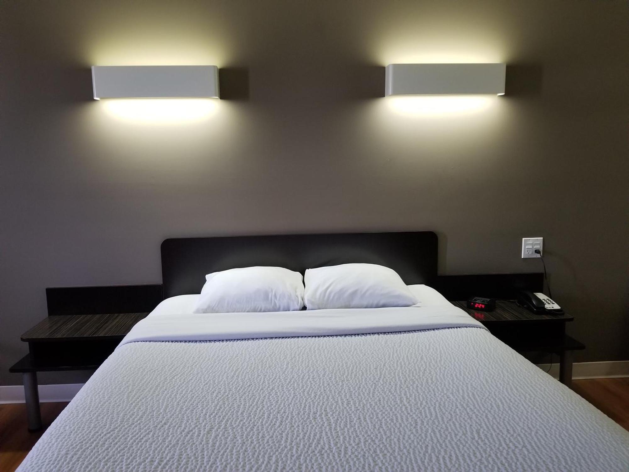 Joys Inn Innisfail, Ab Zewnętrze zdjęcie